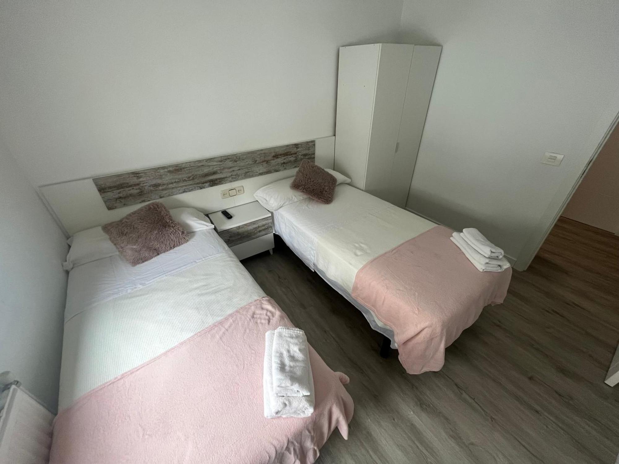 Pension Luzia - Optional Auto Check-In Pamplona Dış mekan fotoğraf